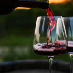 Bain spirituel avec le vin rouge, grand médium